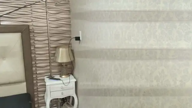 sofiaclauss online show from October 30, 2025, 10:06 pm