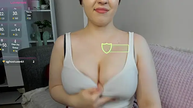 LynBrow online show from September 20, 2025, 1:38 pm