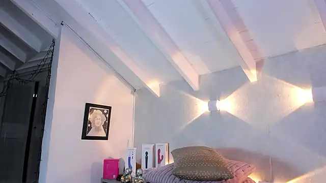 Snapshot of Martina_Miiller chatting on January 8, 2026, 1:39 pm Martina Miiller online show from January 8, 2026, 1:39 pm