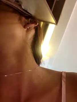 Lau1127 online show from February 22, 2026, 12:35 am