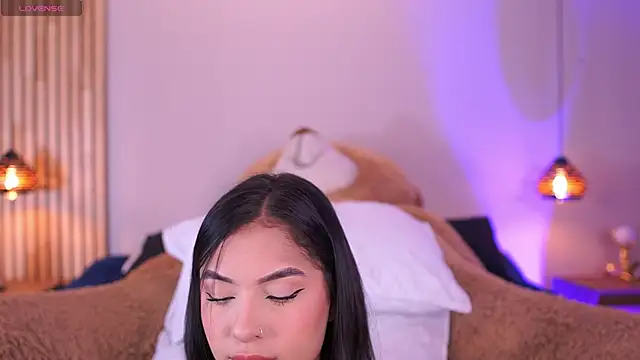  SofiaCortez  online show from September 26, 2025, 12:23 pm