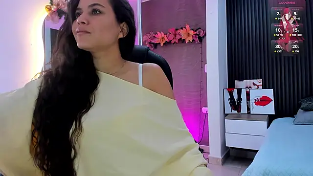 natasha  jackson online show from November 29, 2025, 12:05 pm