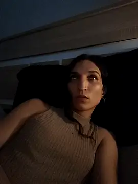 lasucubo23 online show from October 18, 2025, 1:07 am