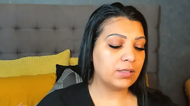 AmyCubes online show from March 18, 2026, 4:15 am