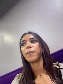 Snapshot of Nikol_Rang__ chatting on November 7, 2025, 7:07 pm Nikol Rang online show from November 7, 2025, 7:07 pm