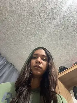 Snapshot of Nikol_Rang__ chatting on November 17, 2025, 7:34 am Nikol Rang online show from November 17, 2025, 7:34 am