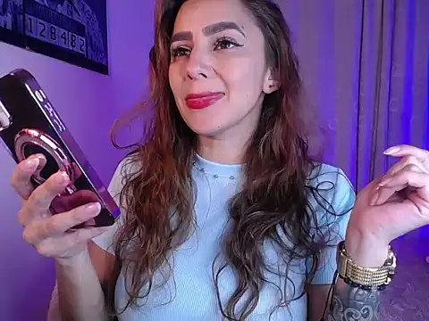 Lu perez online show from February 4, 2026, 2:17 am