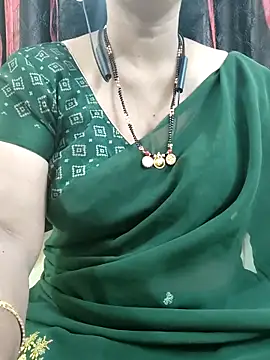 Snapshot of bhuvana555 chatting on September 20, 2025, 5:29 pm bhuvana555 online show from September 20, 2025, 5:29 pm