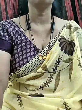 Snapshot of bhuvana555 chatting on September 24, 2025, 5:19 pm bhuvana555 online show from September 24, 2025, 5:19 pm