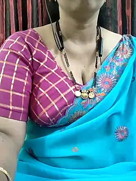 bhuvana555 online show from December 17, 2025, 5:18 pm