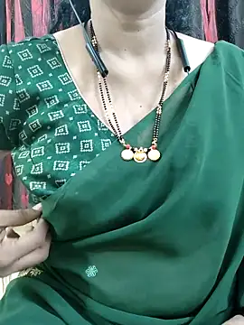 Snapshot of bhuvana555 chatting on September 14, 2025, 5:24 pm bhuvana555 online show from September 14, 2025, 5:24 pm