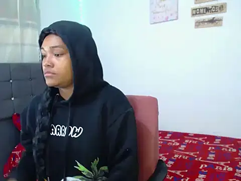 katty ebonny online show from October 17, 2025, 4:05 am