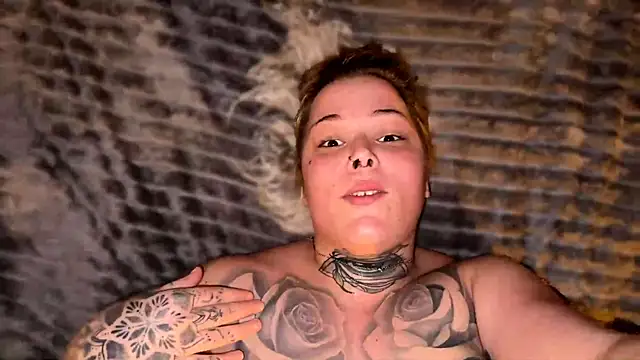 elina may online show from December 12, 2024, 9:04 pm