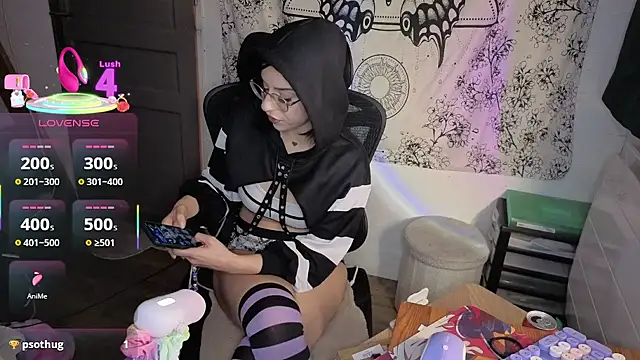 Snapshot of LisandreLaVenale chatting on February 12, 2026, 10:20 pm LisandreLaVenale online show from February 12, 2026, 10:20 pm