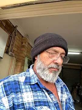 ausbod online show from October 24, 2025, 10:09 pm