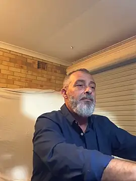 ausbod online show from December 13, 2024, 3:32 pm