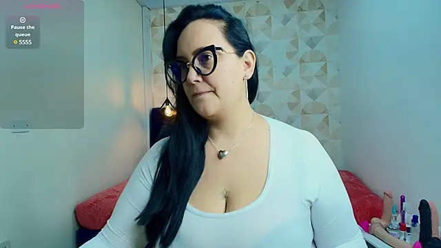 veronicabbw online show from March 10, 2025, 11:55 am