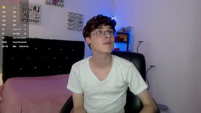 Jeam hot online show from November 18, 2025, 9:40 pm