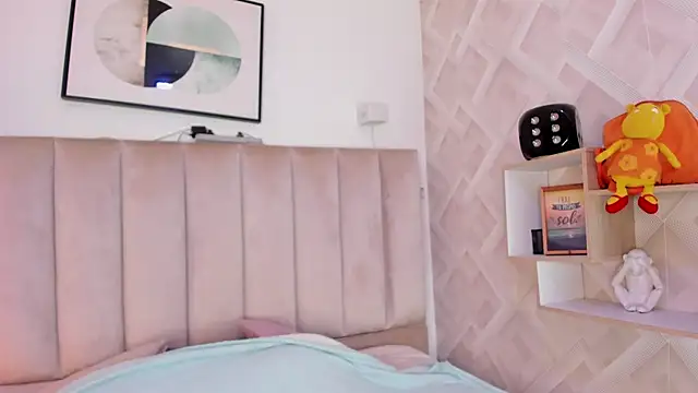 Snapshot of Haru_Bonny chatting on February 23, 2026, 8:20 pm Haru Bonny online show from February 23, 2026, 8:20 pm