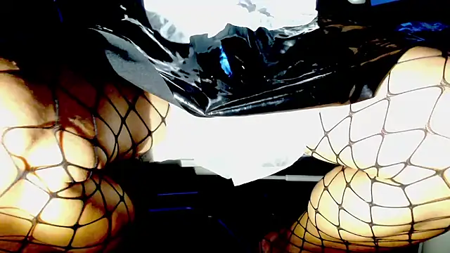 perro-de-katty online show from September 23, 2025, 10:28 pm