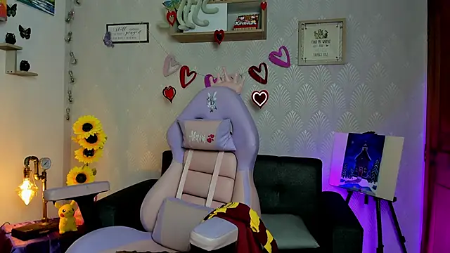 Snapshot of Alaia_Love77 chatting on February 20, 2026, 9:17 pm Alaia Love77 online show from February 20, 2026, 9:17 pm