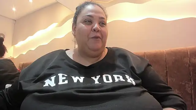 Snapshot of Alisson_am chatting on July 12, 2026, 12:39 pm Alisson am online show from July 12, 2026, 12:39 pm