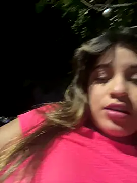 Snapshot of perlita05 chatting on December 2, 2025, 11:28 pm perlita05 online show from December 2, 2025, 11:28 pm