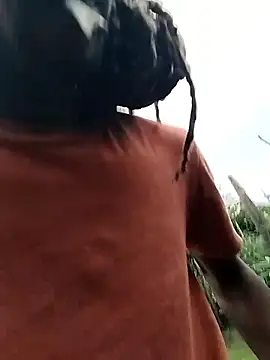 gwadaa9 online show from December 3, 2025, 9:14 pm