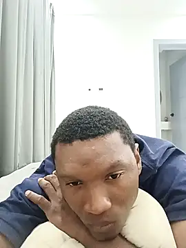 Snapshot of Elchicomiel chatting on December 2, 2024, 6:05 am Elchicomiel online show from December 2, 2024, 6:05 am