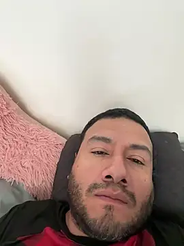 elamante03 online show from January 13, 2025, 2:21 pm