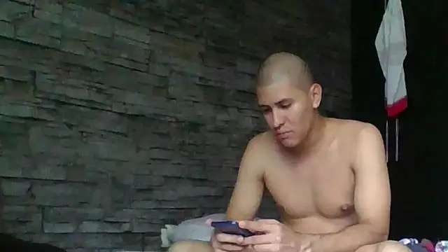 Sexylatin64 online show from November 24, 2025, 8:42 pm