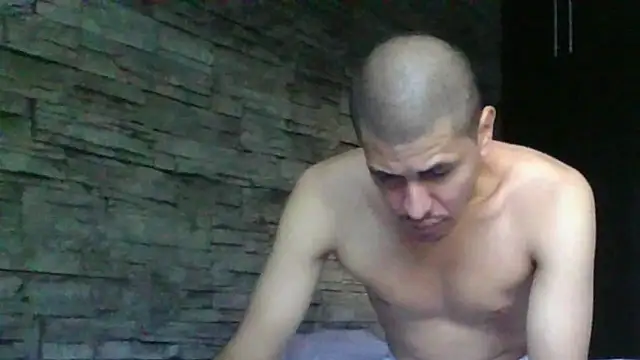 Snapshot of Sexylatin64 chatting on June 1, 2026, 11:21 am Sexylatin64 online show from June 1, 2026, 11:21 am