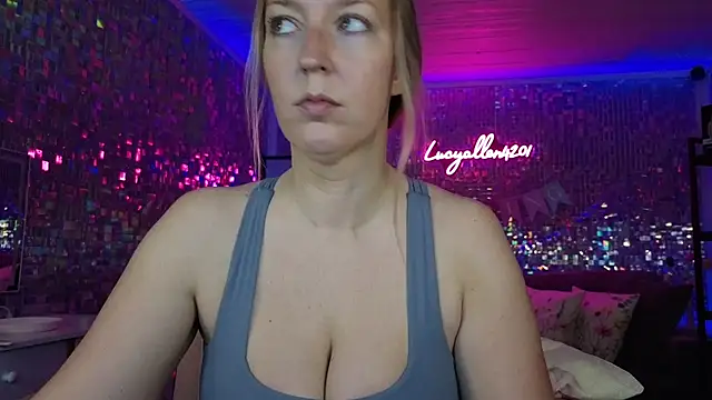 Snapshot of lucyallen4201 chatting on May 7, 2026, 10:18 am lucyallen4201 online show from May 7, 2026, 10:18 am