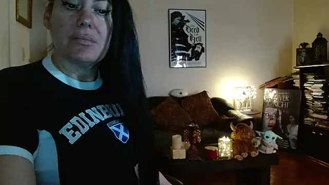 mandaloriangirls online show from February 25, 2026, 6:19 pm