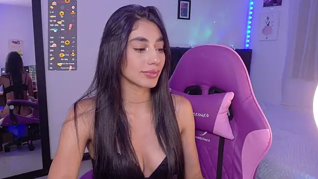 JulietaCheerr online show from April 2, 2026, 11:44 pm