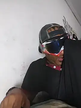 Daretodeviate online show from October 18, 2025, 3:14 pm