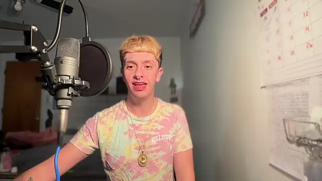 twentywithafelonyy online show from January 30, 2025, 5:09 am