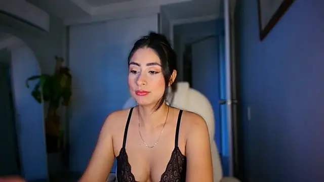 Snapshot of auroracaruso11 chatting on October 24, 2025, 10:09 pm auroracaruso11 online show from October 24, 2025, 10:09 pm