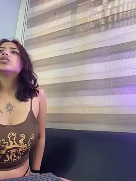 Liittleluaa  online show from March 1, 2025, 3:38 pm