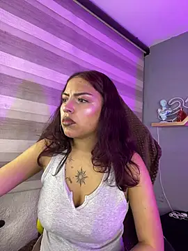 Liittleluaa  online show from January 30, 2025, 11:44 am