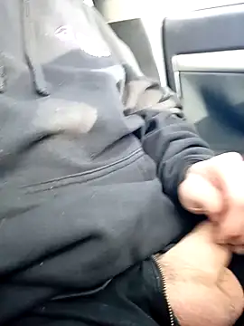 QcMisterv13 online show from March 19, 2025, 8:54 pm