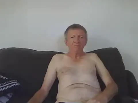 Snapshot of naturiste974 chatting on March 16, 2025, 8:32 am naturiste974 online show from March 16, 2025, 8:32 am