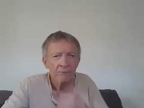 Snapshot of naturiste974 chatting on March 13, 2025, 8:04 am naturiste974 online show from March 13, 2025, 8:04 am