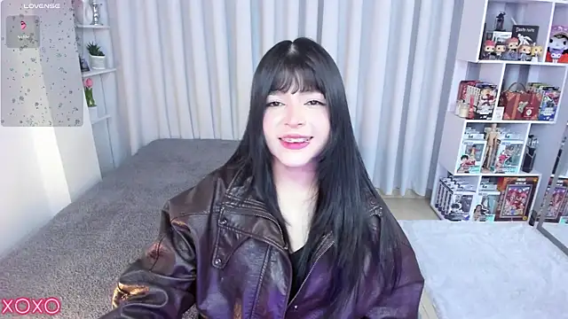 misshoneyxxx online show from March 24, 2026, 3:50 am