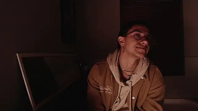 Andy Joy  online show from December 15, 2025, 11:16 am