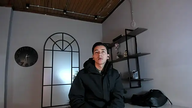 Andy Joy  online show from November 21, 2025, 11:42 am