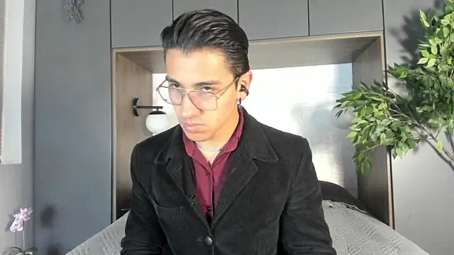 Andy Joy  online show from April 12, 2026, 11:46 am