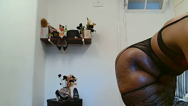 xTALLSEXYBUMx online show from October 16, 2025, 3:59 am