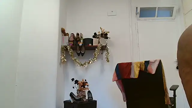 xTALLSEXYBUMx online show from November 26, 2025, 4:45 am