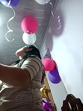 Snapshot of naughty-sharlot chatting on January 28, 2025, 10:12 pm naughty-sharlot online show from January 28, 2025, 10:12 pm